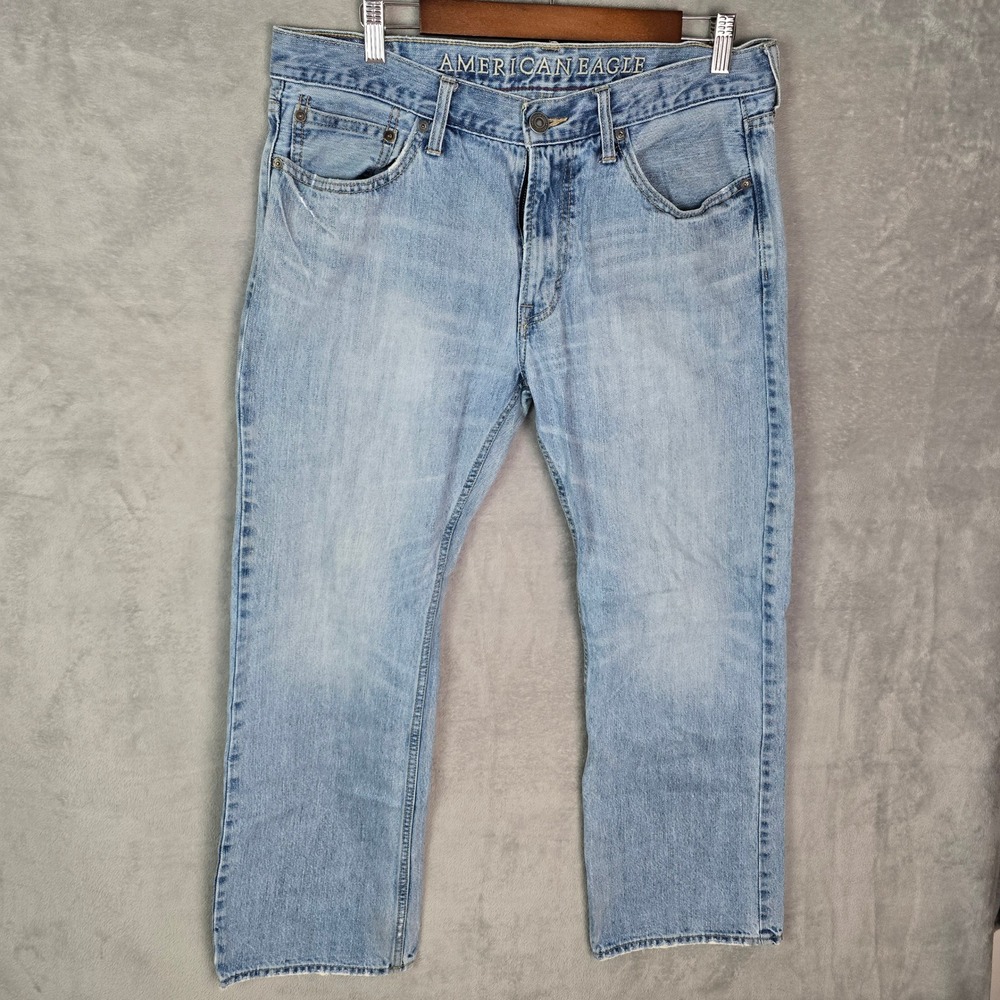 American Eagle Low Rise Boot Jeans Mens 35x30 Light Wash Distressed Blue Denim
